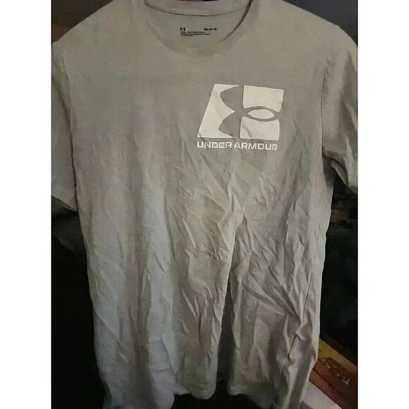 Under Armour Logo T-SHIRT Mens Sz M Gray Loose Fit Short Sleeve CR2 Excellent - Picture 1 of 6
